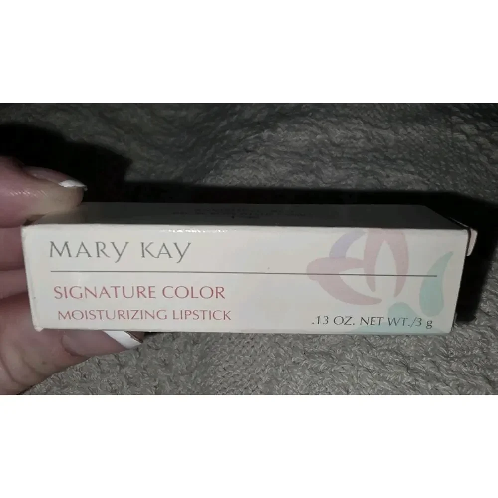 Mary Kay High Profile Creme Lipstick Ravishing Red 4616 .13 oz NIB